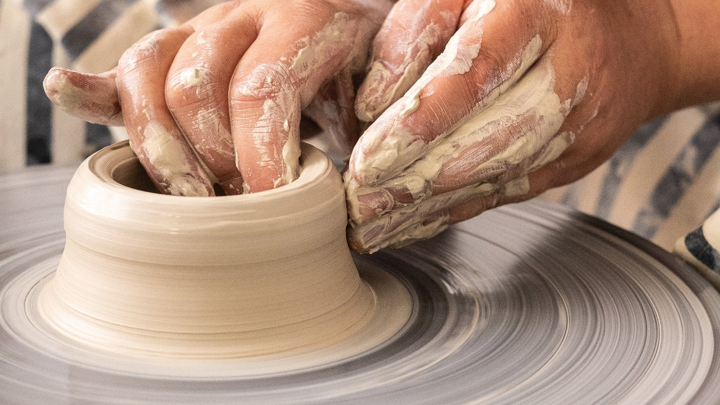 'Prototyping' Drehen an der Töpferscheibe